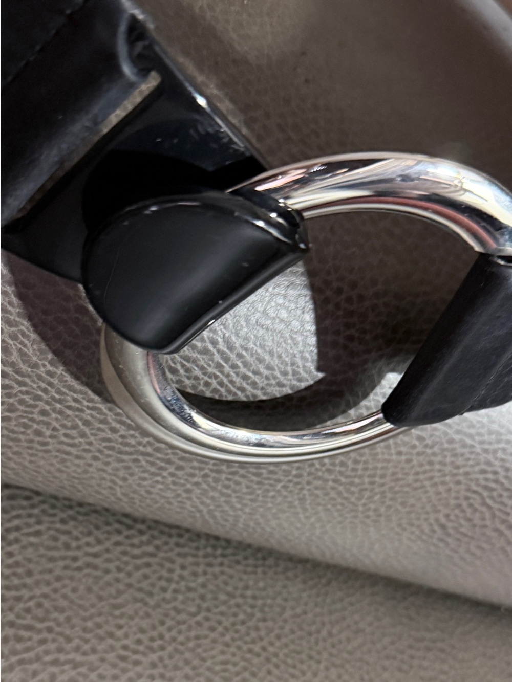 Chicos Black Leather Shoulder Bag with Silver Ring Detail - Picture 5 of 7